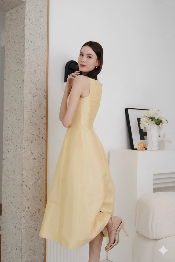 The Amilie Midi Dress in Mulberry Silk - Yellow